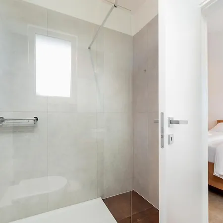 Villa Echo Villa, Istra, Pool/jacuzzi, Bbq, Pet Friendly *