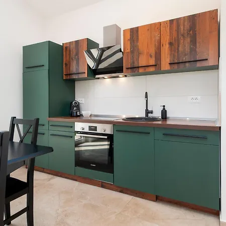וילה Echo Villa, Istra, Pool/jacuzzi, Bbq, Pet Friendly Segotici