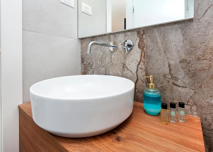 וילה Echo Villa, Istra, Pool/jacuzzi, Bbq, Pet Friendly Segotici