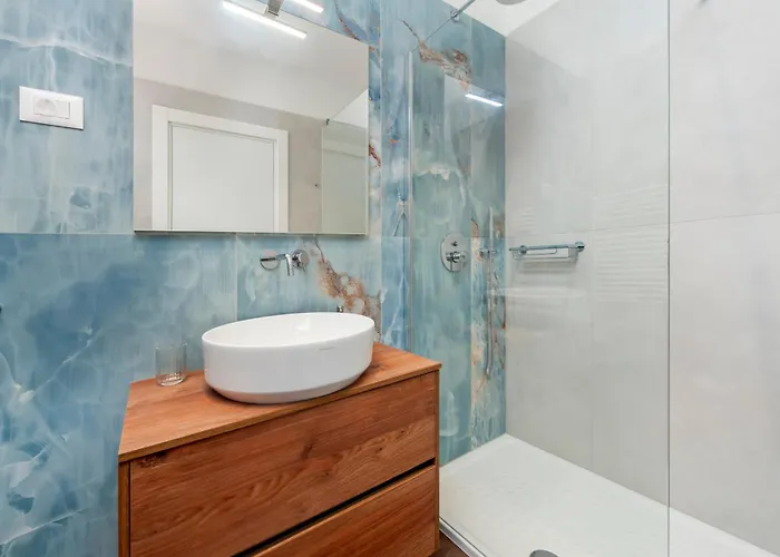 Echo Villa, Istra, Pool/jacuzzi, Bbq, Pet Friendly וילה