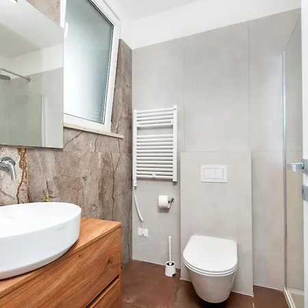 Echo Villa, Istra, Pool/jacuzzi, Bbq, Pet Friendly 别墅