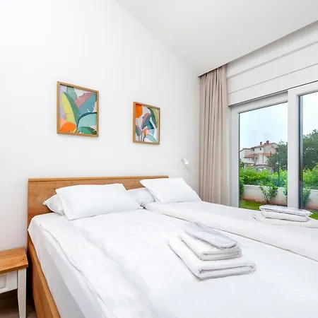 Echo Villa, Istra, Pool/jacuzzi, Bbq, Pet Friendly *
